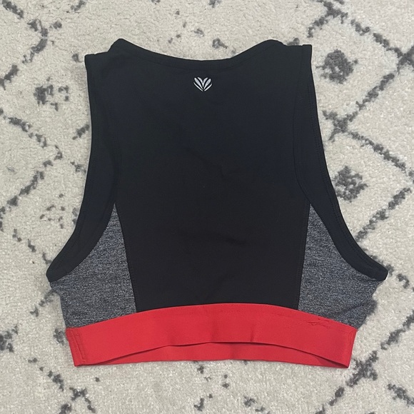 Forever 21 high support sports bra - Picture 2 of 3